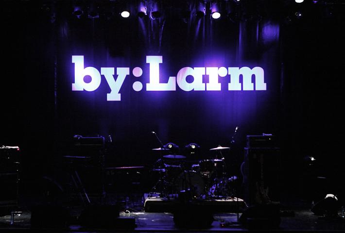 by:Larm picture